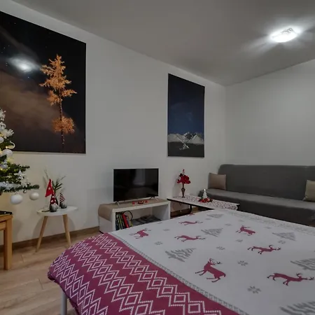 Apartman Tatranska Lomnica شقة